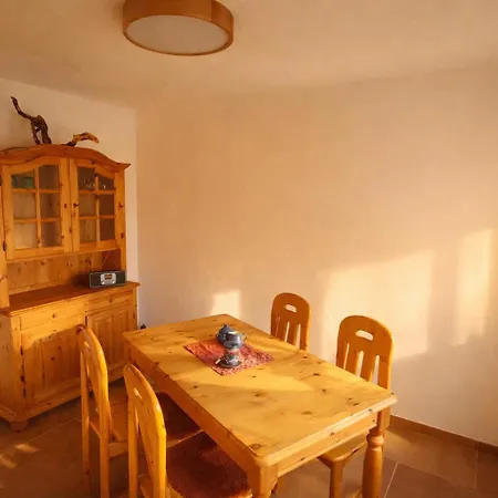 Stiegenstuebchen Am Weinberg Drezda
